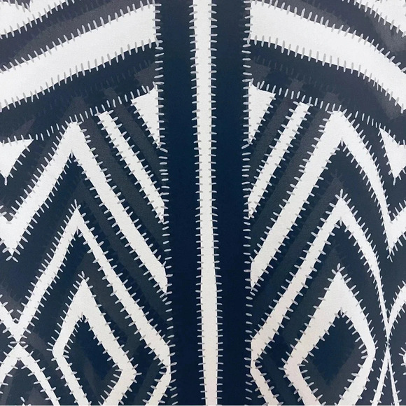 MILLY 100% Silk Geometric Blouse - Dolman Sleeve Aztec Pattern - Scoop Neck - Picture 5 of 6